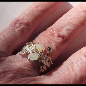 Gorgeous sterling silver ring